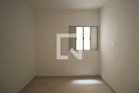 Quarto 2Quarto 2 de casa para alugar com 2 quartos, 47m² em Parque Peruche, São Paulo