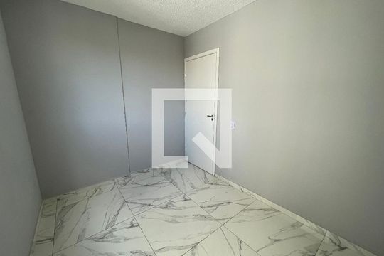 Quarto 2 de apartamento para alugar com 2 quartos, 42m² em Jardim Gilda Maria, São Paulo