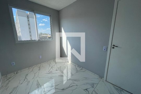 Quarto 1 de apartamento para alugar com 2 quartos, 42m² em Jardim Gilda Maria, São Paulo