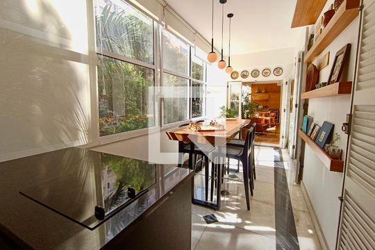 Sala varanda gourmet  de apartamento à venda com 4 quartos, 190m² em Copacabana, Rio de Janeiro