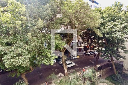 Sala vista de apartamento à venda com 4 quartos, 190m² em Copacabana, Rio de Janeiro