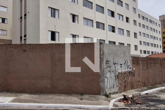 Fachada de apartamento para alugar com 2 quartos, 47m² em Limoeiro, São Paulo