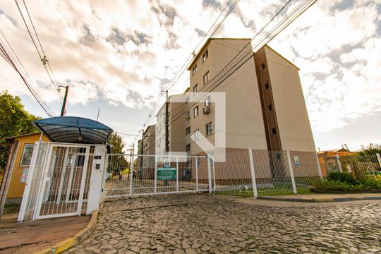 Fachada de apartamento para alugar com 2 quartos, 100m² em Olaria, Canoas