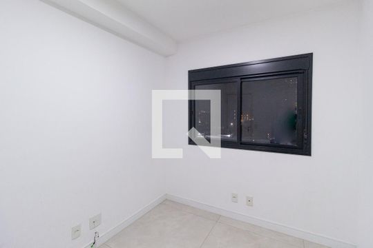 Quarto de apartamento à venda com 2 quartos, 62m² em Icontinental, Osasco
