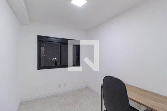 Quarto de apartamento à venda com 2 quartos, 62m² em Icontinental, Osasco