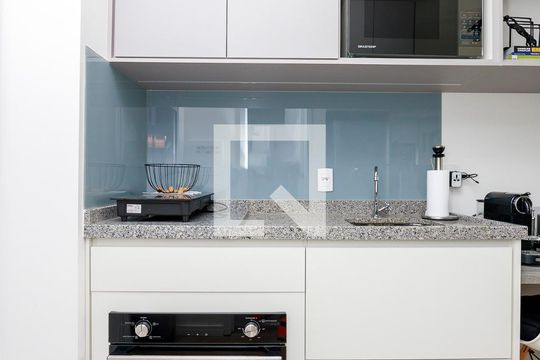 Studio de kitnet/studio para alugar com 1 quarto, 26m² em Campo Belo, São Paulo