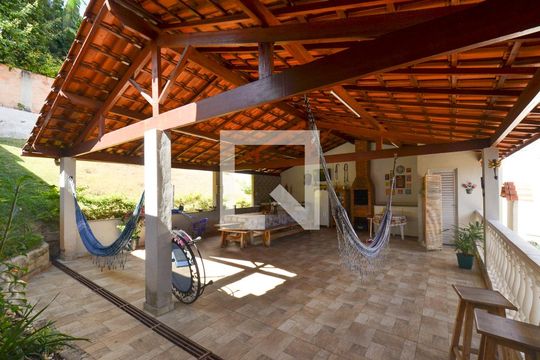 Espaço gpourmet de casa para alugar com 4 quartos, 300m² em Sagrada Família, Belo Horizonte