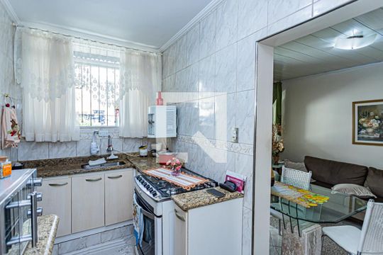 Cozinha de casa à venda com 6 quartos, 450m² em Vila Portuguesa, São Paulo