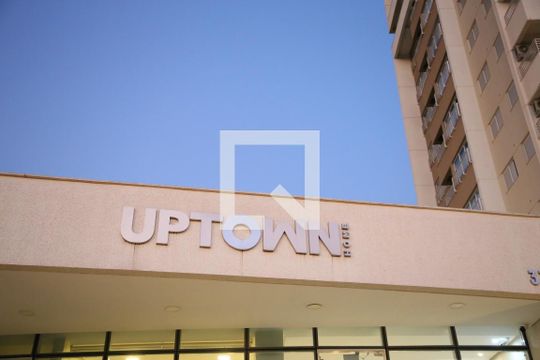 Fachada de apartamento para alugar com 2 quartos, 64m² em Jardim Europa, Goiânia