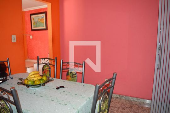 Sala de Jantar de casa à venda com 4 quartos, 374m² em Parque Xangri-lá, Contagem