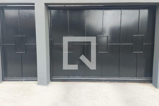 Fachada de casa à venda com 4 quartos, 374m² em Parque Xangri-lá, Contagem