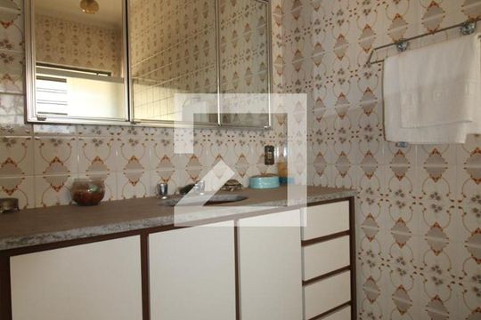 Banheiro da Suíte de casa à venda com 5 quartos, 545m² em Jardim Chapadão, Campinas