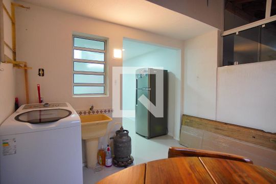 Área de Serviço de casa à venda com 2 quartos, 72m² em Sarandi, Porto Alegre