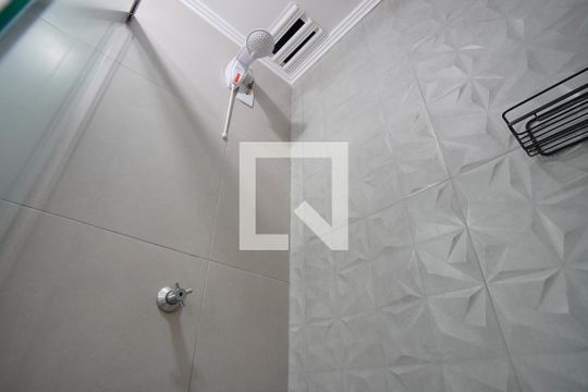 Banheiro Corredor de casa à venda com 2 quartos, 72m² em Sarandi, Porto Alegre