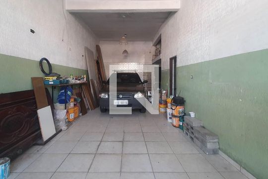 Garagem de casa à venda com 2 quartos, 171m² em Ferrazópolis, São Bernardo do Campo