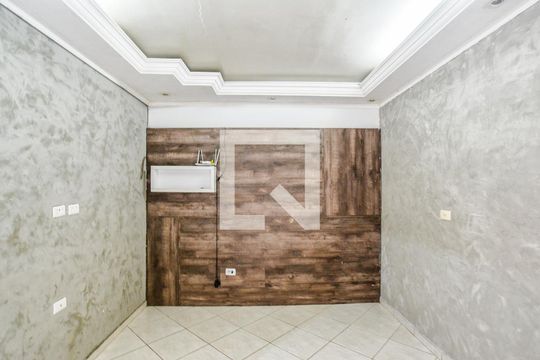 Sala de casa à venda com 2 quartos, 250m² em Vila Guaraciaba, Santo André