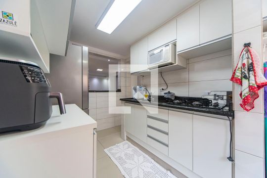 Cozinha  de apartamento para alugar com 2 quartos, 58m² em Jardim Alvorada, Santo André