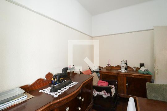Quarto 2 de casa à venda com 3 quartos, 600m² em Vila Baruel, São Paulo