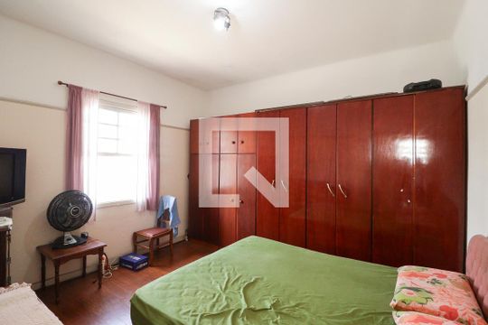 Quarto 1 de casa à venda com 3 quartos, 600m² em Vila Baruel, São Paulo