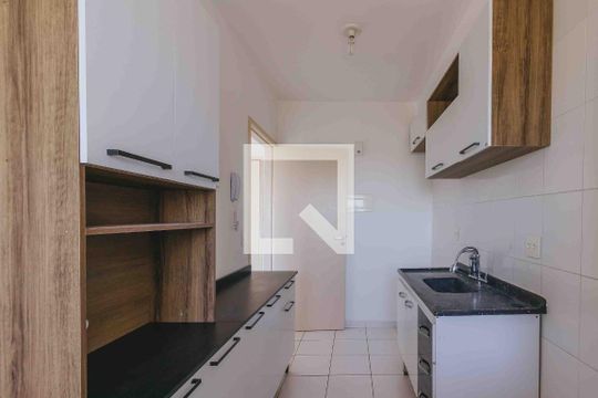 Cozinha de apartamento para alugar com 2 quartos, 55m² em Jardim Augusta, São José dos Campos