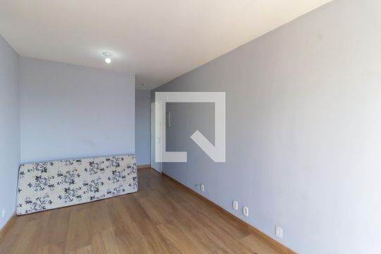 Sala de apartamento para alugar com 2 quartos, 40m² em Cambuci, São Paulo