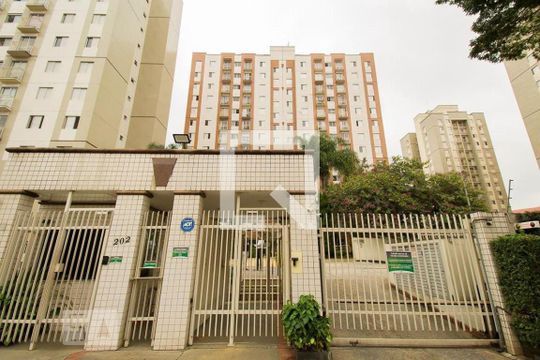 Fachada de apartamento para alugar com 2 quartos, 40m² em Cambuci, São Paulo
