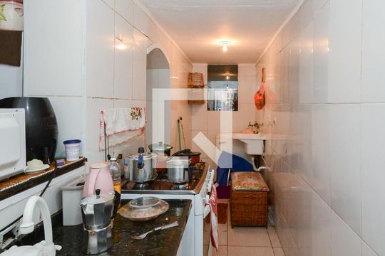 Cozinha e Área de Serviço de casa à venda com 2 quartos, 120m² em Jardim Valdibia, São Bernardo do Campo