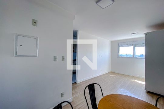 Sala/Quarto de kitnet/studio à venda com 1 quarto, 33m² em Brás, São Paulo
