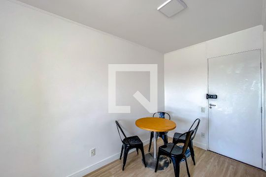 Sala/Quarto de kitnet/studio à venda com 1 quarto, 33m² em Brás, São Paulo