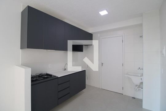 Cozinha de apartamento à venda com 2 quartos, 34m² em Socorro, São Paulo