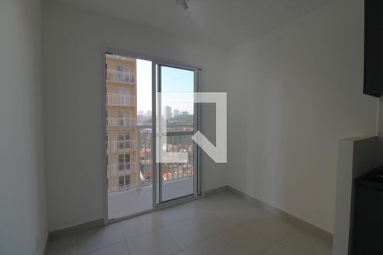 Apartamento à venda com 2 quartos, 34m² em Socorro, São Paulo