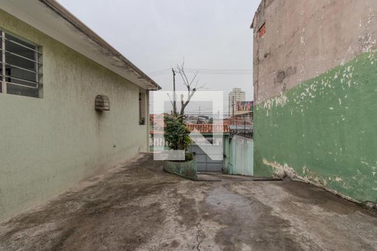 Garagem de casa à venda com 3 quartos, 304m² em Vila Ede, São Paulo