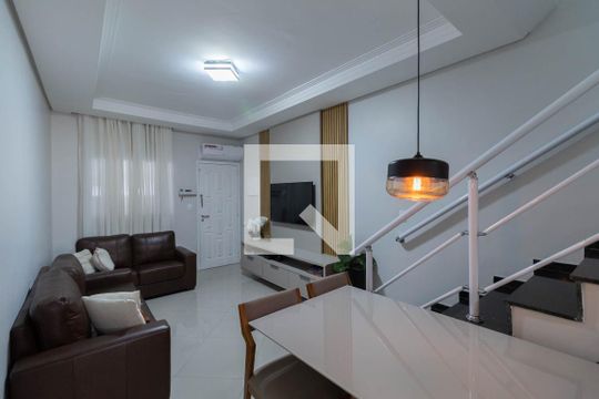 Casa à venda com 2 quartos, 120m² em Jardim Itapema, São Paulo