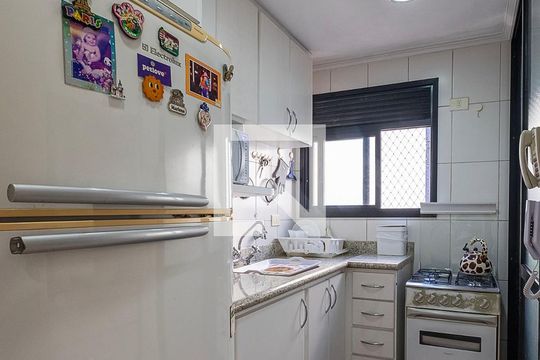 Cozinha de apartamento à venda com 1 quarto, 101m² em Paraíso, São Paulo