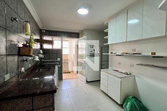 Cozinha de apartamento para alugar com 3 quartos, 145m² em Paraíso, São Paulo