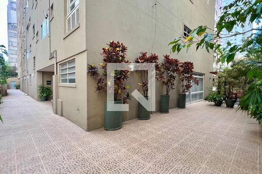 Área comum de apartamento para alugar com 3 quartos, 145m² em Paraíso, São Paulo