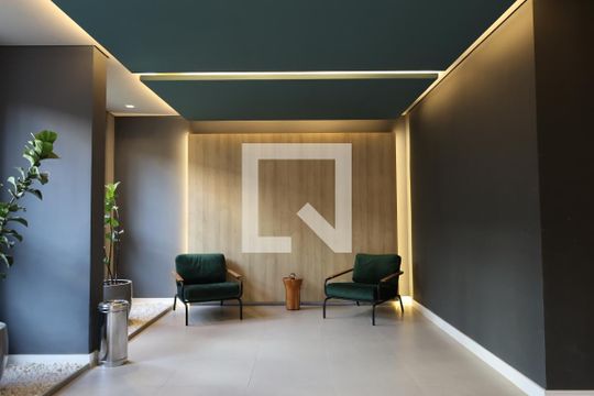 Hall de entrada de apartamento para alugar com 1 quarto, 29m² em Moema, São Paulo