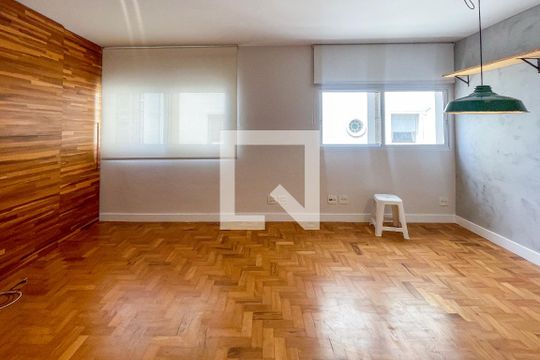 Sala de apartamento para alugar com 2 quartos, 85m² em Cerqueira César, São Paulo