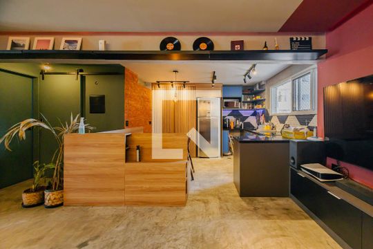 Cozinha de apartamento à venda com 1 quarto, 60m² em Cerqueira César, São Paulo