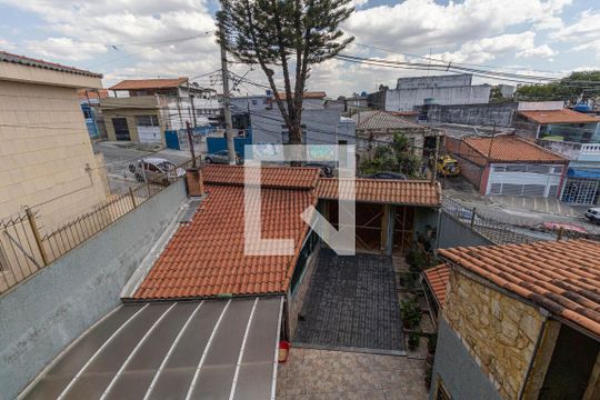 Vista Suíte 2 de casa à venda com 2 quartos, 220m² em Parque Cisper, São Paulo