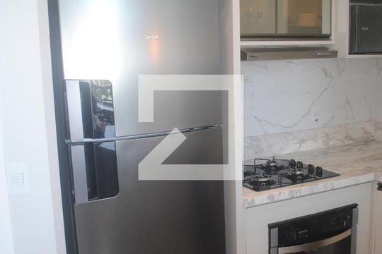 Detalhes da Cozinha de apartamento para alugar com 1 quarto, 68m² em Patamares, Salvador