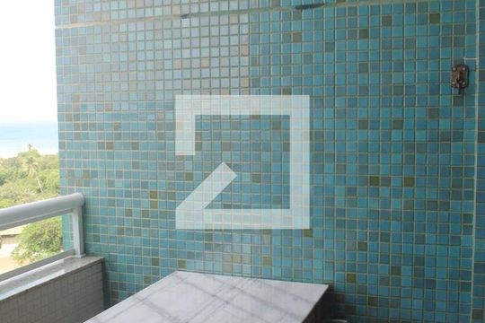 Varanda gourmet de apartamento para alugar com 1 quarto, 68m² em Patamares, Salvador