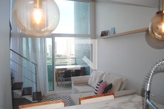 Sala de apartamento para alugar com 1 quarto, 68m² em Patamares, Salvador