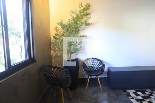 Suite de casa à venda com 2 quartos, 480m² em Indianópolis, São Paulo