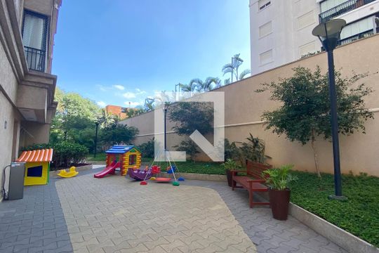 Playground de apartamento à venda com 2 quartos, 81m² em Alphaville Empresarial, Barueri