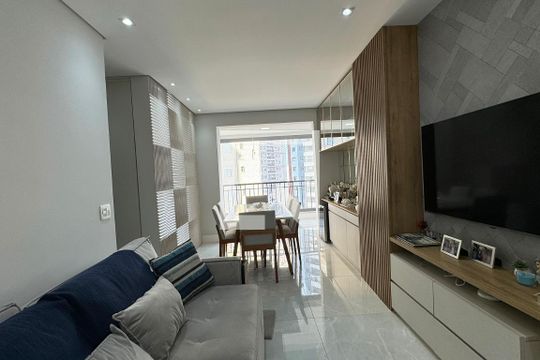 Apartamento à venda com 2 quartos, 81m² em Alphaville Empresarial, Barueri