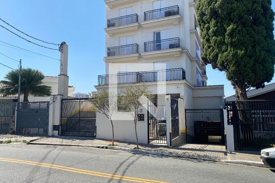 Fachada de apartamento para alugar com 1 quarto, 48m² em Vila Paiva, São Paulo