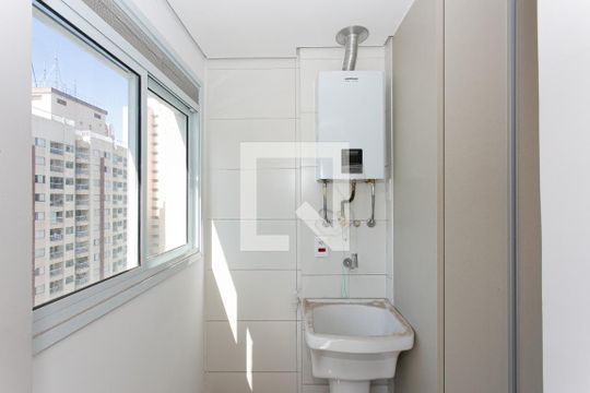 Área de Serviço de apartamento para alugar com 1 quarto, 37m² em Vila Azevedo, São Paulo