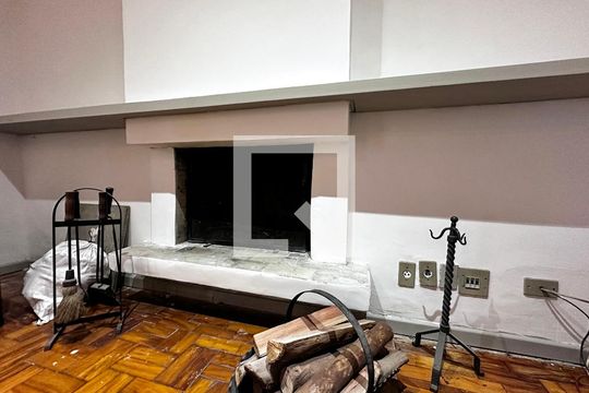 Sala de casa para alugar com 3 quartos, 350m² em Santo Amaro, São Paulo