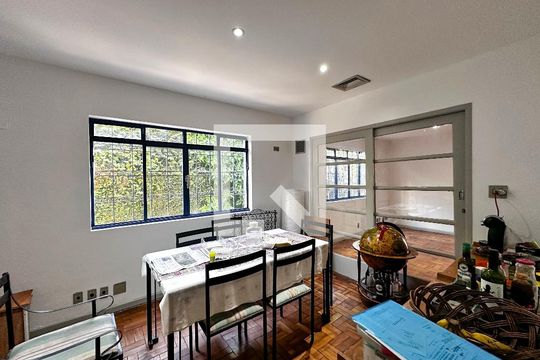 Sala de casa para alugar com 3 quartos, 350m² em Santo Amaro, São Paulo
